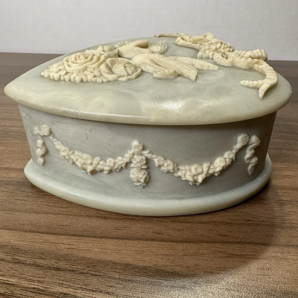 Vintage Incolay Stone Gray Heart Cameo Jewelry Box Doves Roses Velvet Lined 6x6
